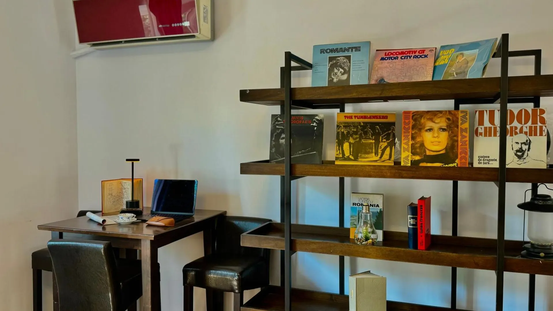 דירה בוקרשט Elegant Getaway Calea Victoriei Apartament