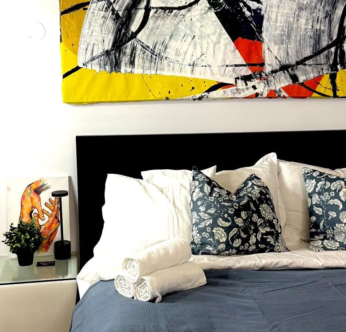 בוקרשט Elegant Getaway Calea Victoriei Apartament